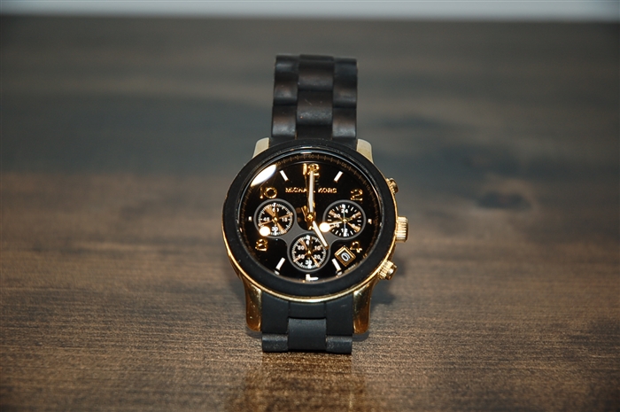 Gold Michael Kors Collection Watch, size O/S