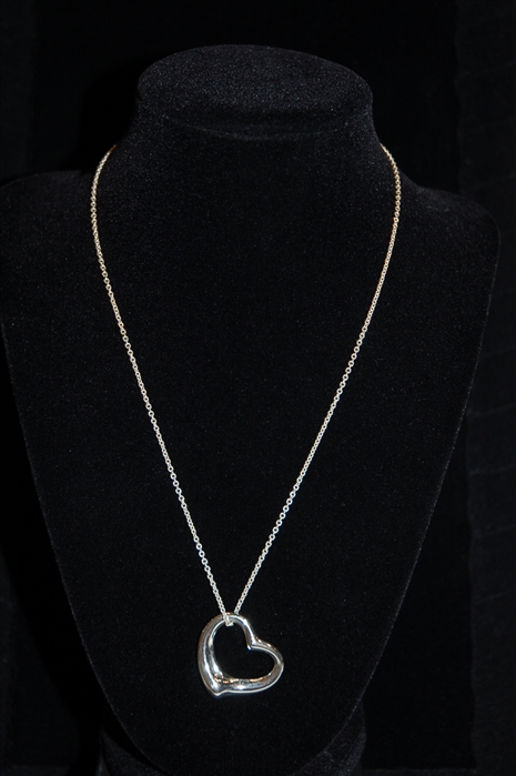 Sterling Silver Tiffany & Co Necklace, size O/S