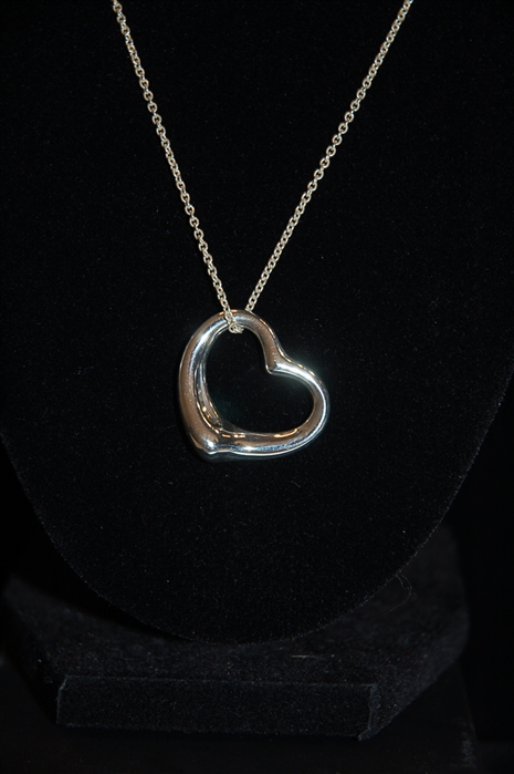 Sterling Silver Tiffany & Co Necklace, size O/S