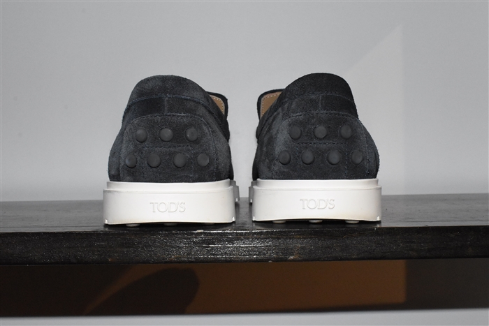 Navy Tod's Loafer, size 9