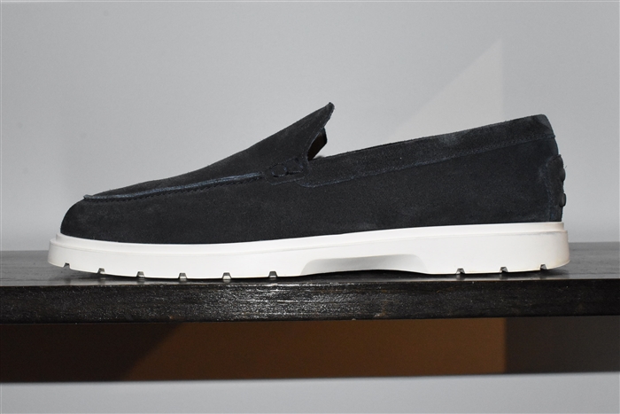Navy Tod's Loafer, size 9