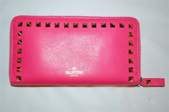 Hot Pink Valentino Wallet, size O/S