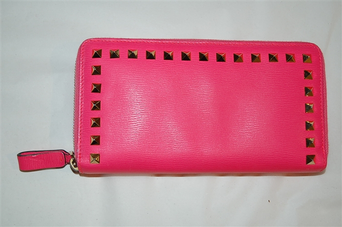 Hot Pink Valentino Wallet, size O/S