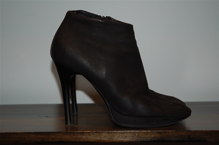 Black Leather Lanvin Booties, size 9