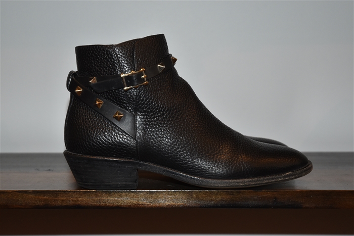Black Leather Valentino Ankle Boots, size 7