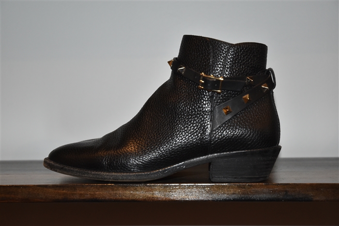 Black Leather Valentino Ankle Boots, size 7