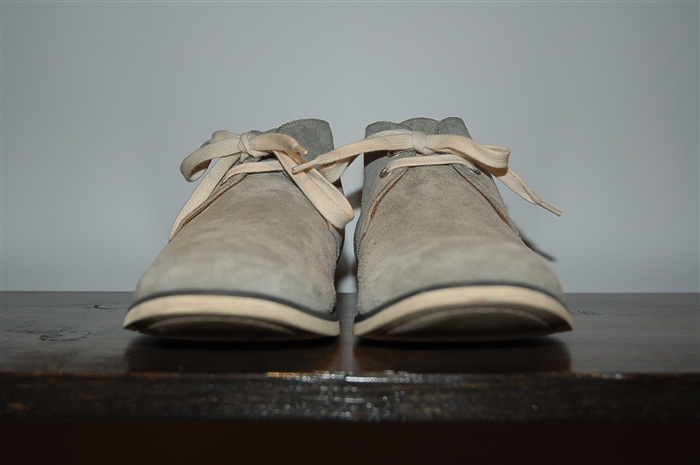 Soft Gray John Varvatos Chukkas, size 8