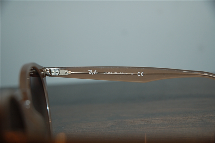 Light Brown Ray Ban Sunglasses, size O/S