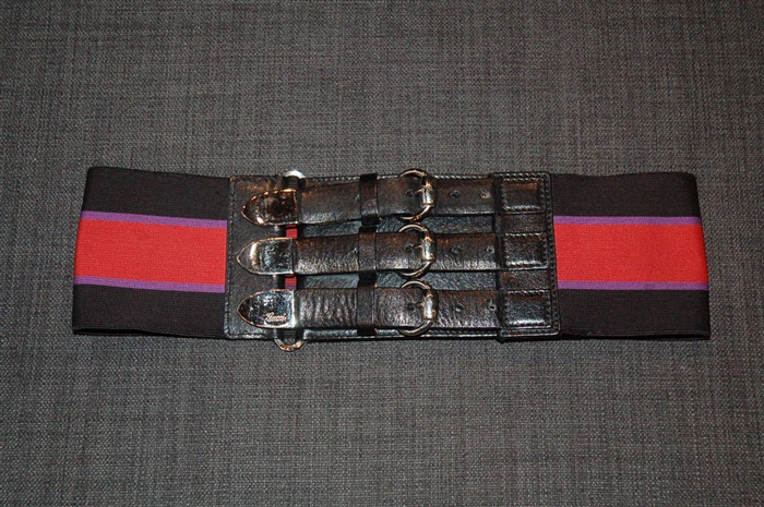 Striped Gucci Belt, size S