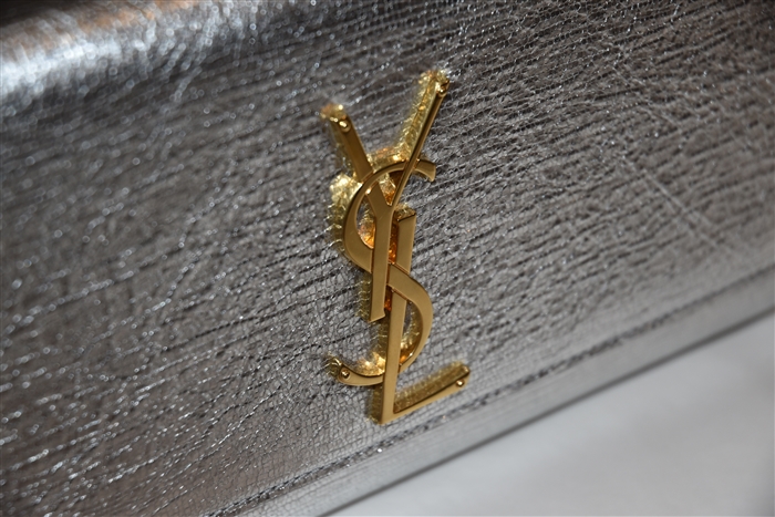 Metallic Silver Saint Laurent Clutch, size M