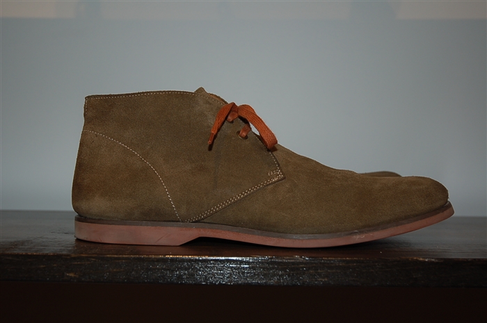 Russet John Varvatos Chukkas, size 8