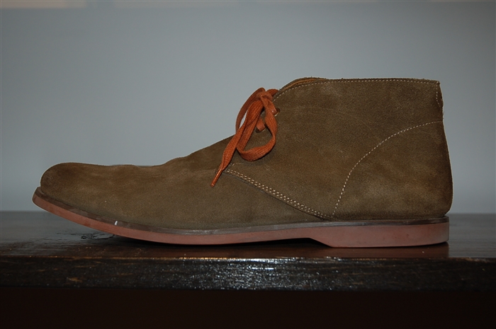 Russet John Varvatos Chukkas, size 8