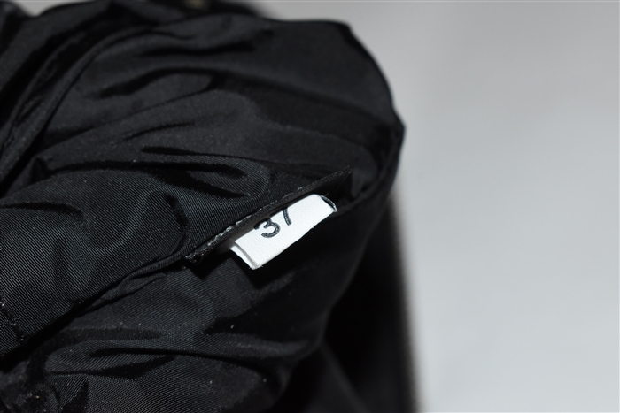 Black Leather Miu Miu Clutch, size S