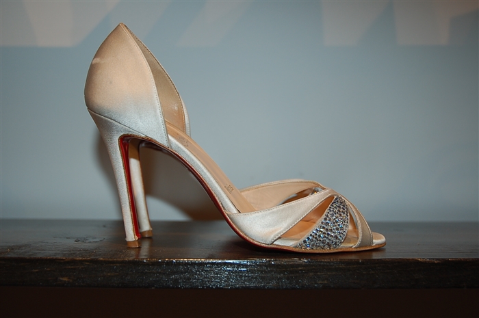 Ivory Christian Louboutin Sandal, size 8.5