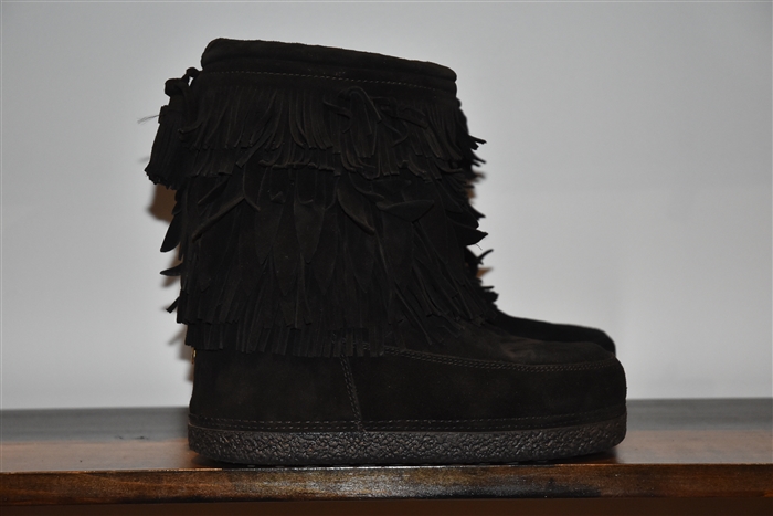 Black Suede Aquazzura Moon Boots, size 7