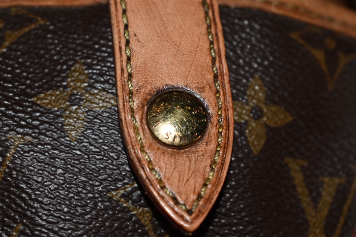 Monogram Louis Vuitton Garment Bag, size O/S