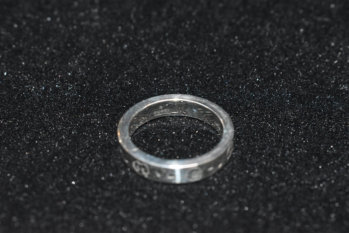 Sterling Silver Gucci Ring, size O/S