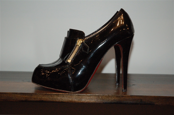 Black Patent Christian Louboutin Booties, size 8
