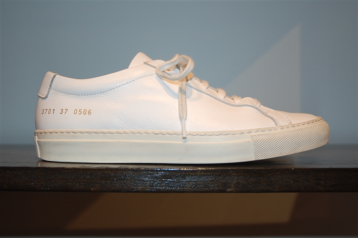 Bright White Common Projects Sneaker, size 8