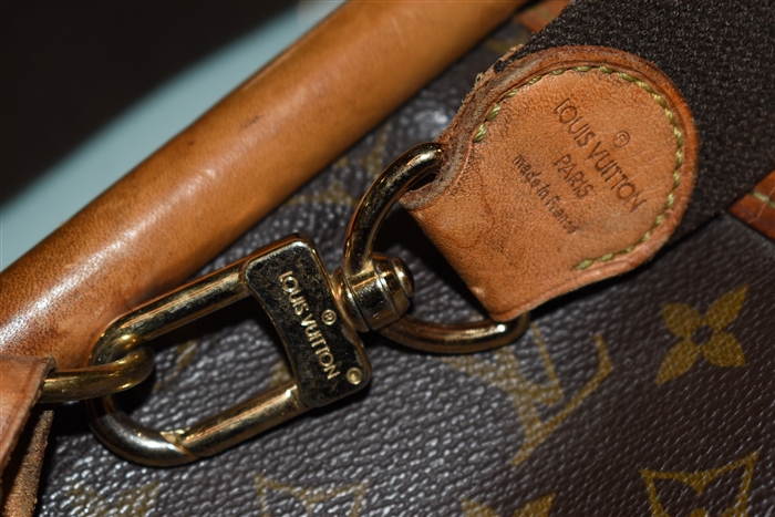 Monogram Louis Vuitton Luggage, size L