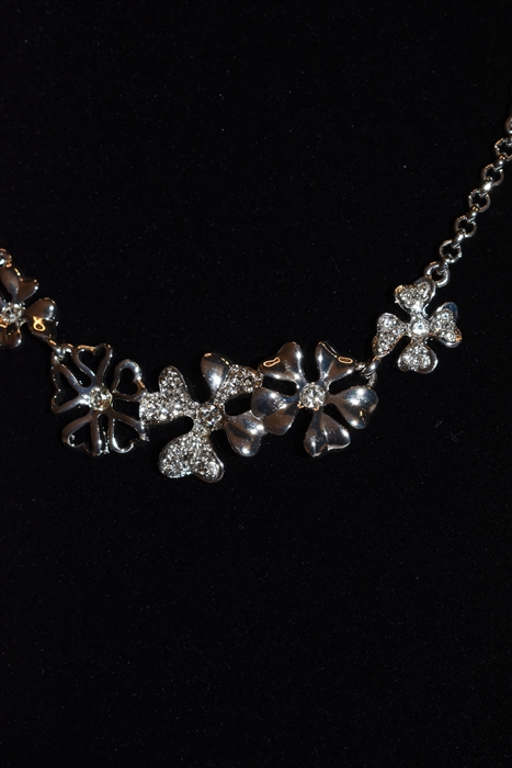 Rhodium Nina Ricci Necklace, size O/S