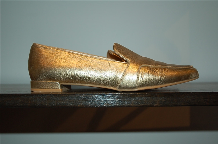 Gold Stuart Weitzman Loafer, size 6