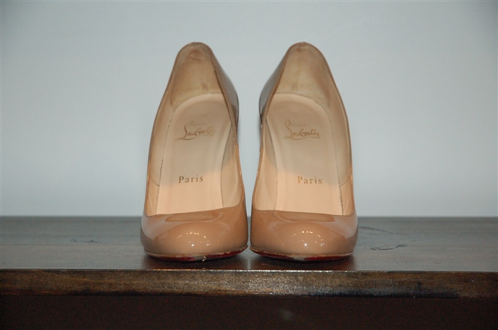 Beige Christian Louboutin Pumps, size 7.5