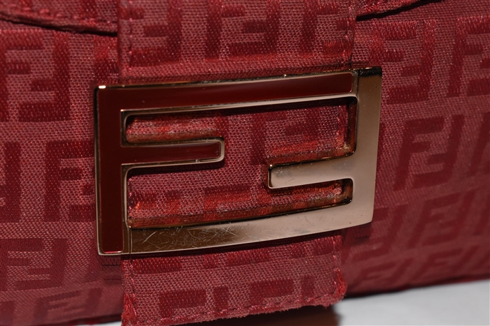 Dark Red Fendi Shoulder Bag, size S