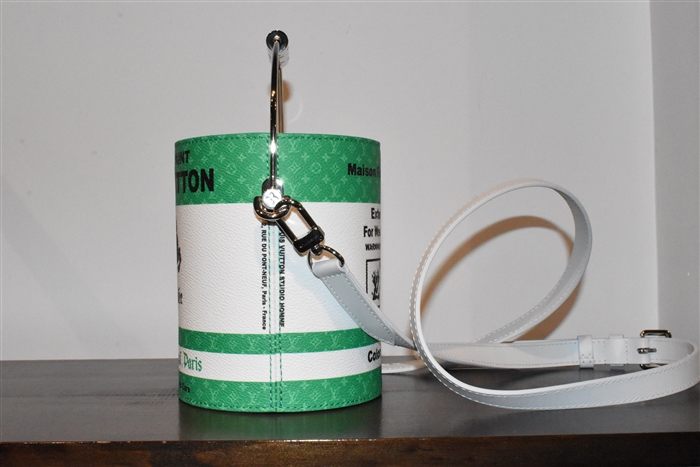 Green & White Louis Vuitton Bucket Bag, size S