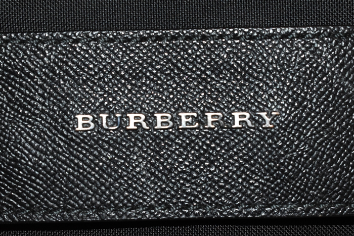 Basic Black Burberry Messenger, size L