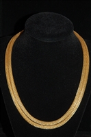 Gold Nina Ricci Necklace, size O/S
