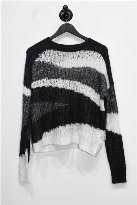 Black & White Autumn Cashmere Cashmere Sweater, size M