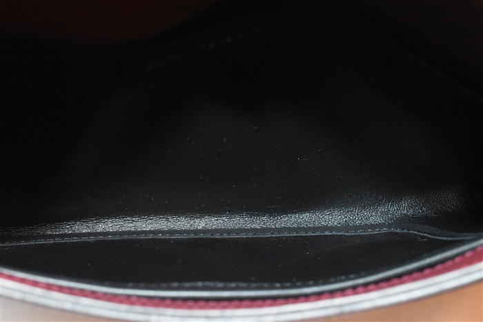 Burgundy Stuart Weitzman Shoulder Bag, size S