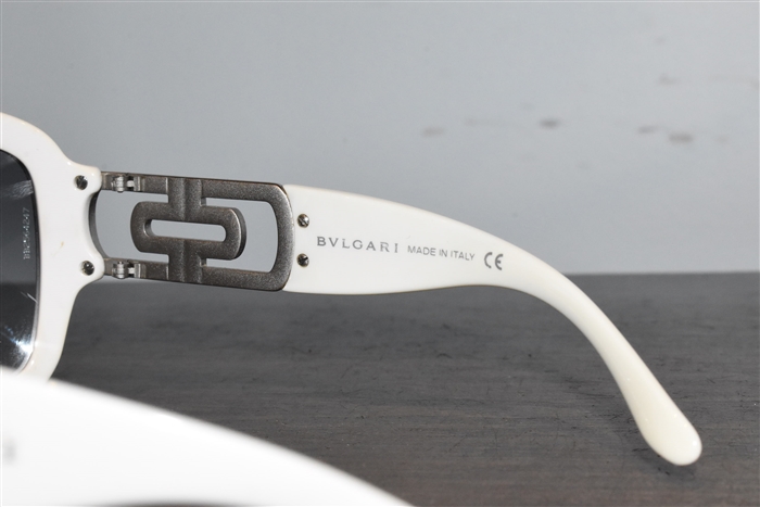 Soft White Bulgari Sunglasses, size O/S