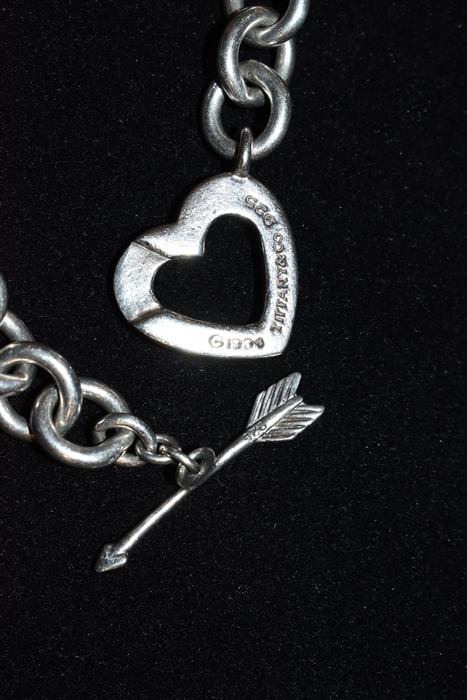 Sterling Silver Tiffany & Co Necklace, size O/S