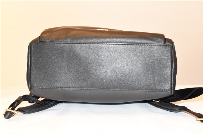 Black Leather Tumi Backpack, size M