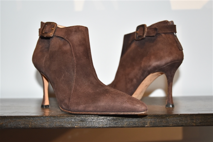 Espresso Manolo Blahnik Booties, size 4