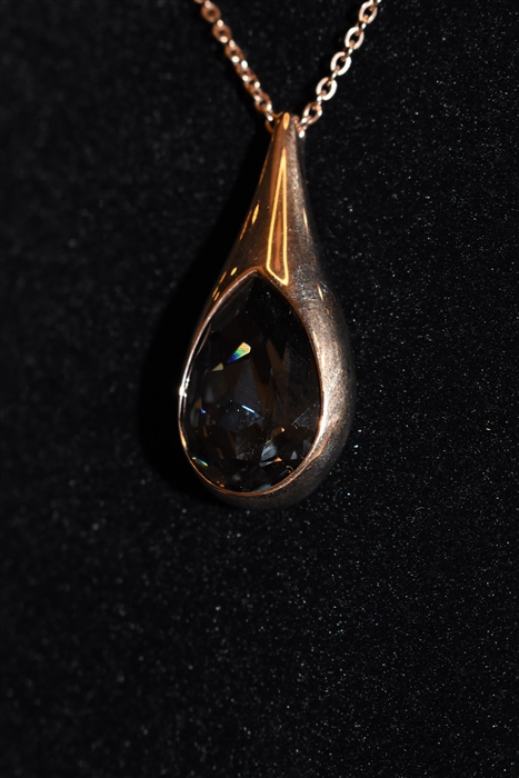 Rose Gold Swarovski Necklace, size O/S
