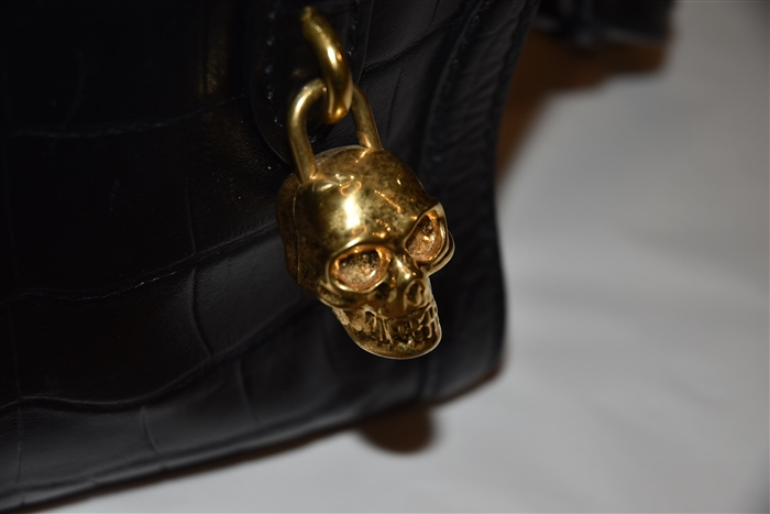 Black Leather Alexander McQueen Cross-Body, size S