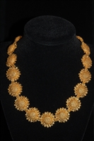 Gold Nina Ricci Necklace, size O/S