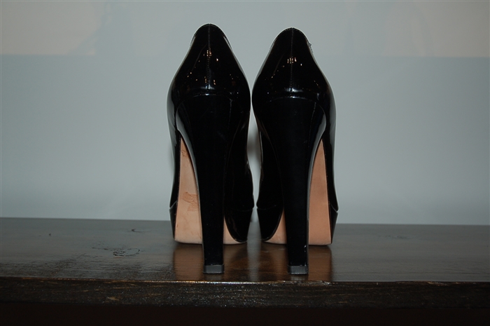 Black Patent Stuart Weitzman Pumps, size 8
