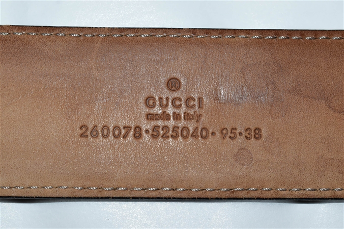 Black Leather Gucci Belt, size XL