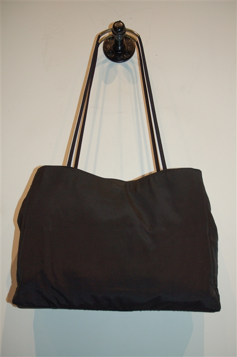 Basic Black Nina Ricci Shopper, size M