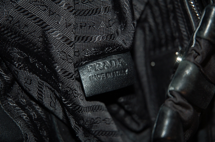 Basic Black Prada Hobo, size M