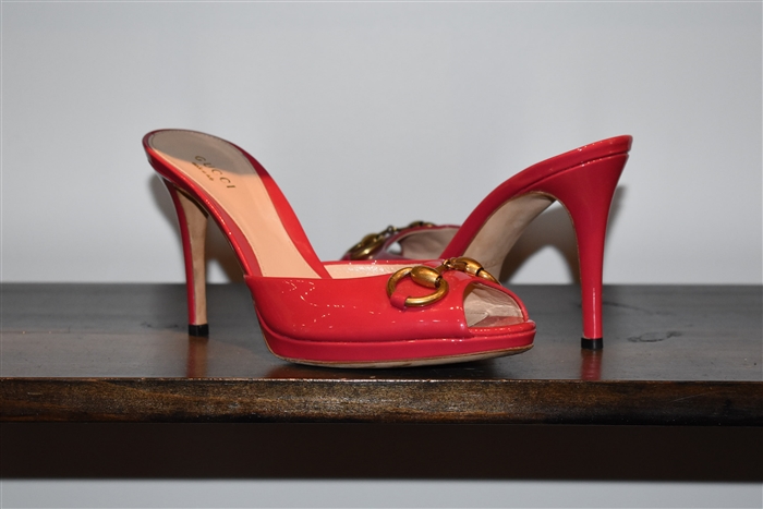 Vibrant Pink Gucci Mules, size 6.5