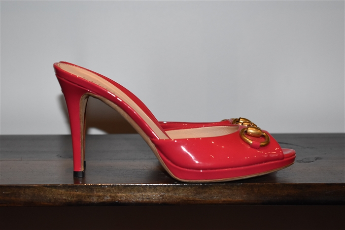 Vibrant Pink Gucci Mules, size 6.5