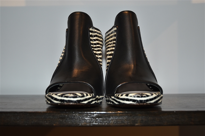 Black & White Derek Lam - 10 Crosby Mules, size 7