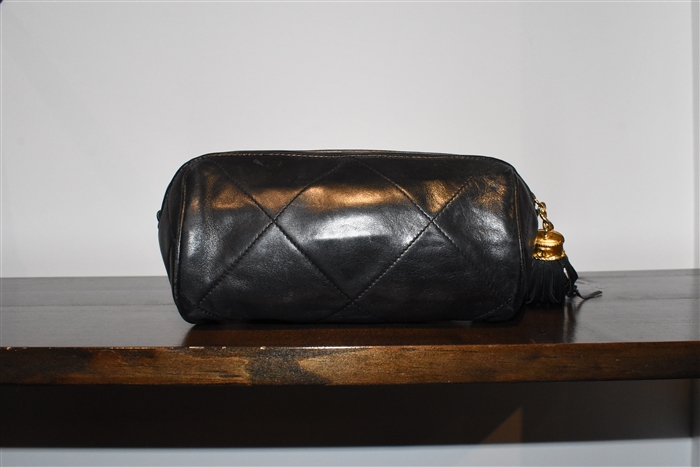 Black Leather Chanel - Vintage Clutch, size S