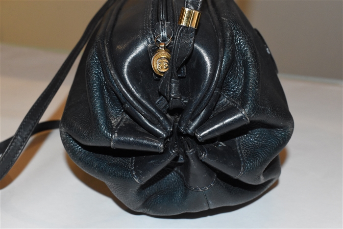 Navy Gucci - Vintage Shoulder Bag, size S