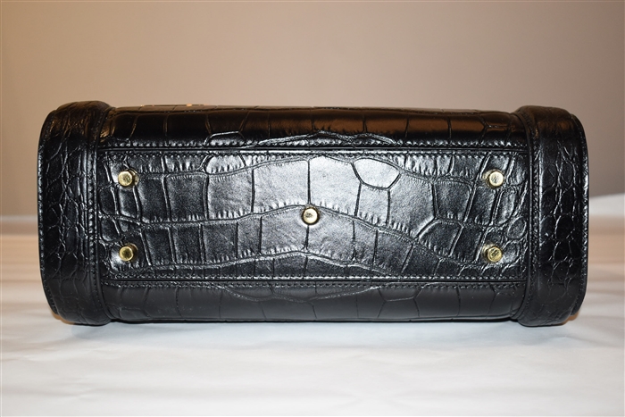 Black Leather Alexander McQueen Satchel, size S